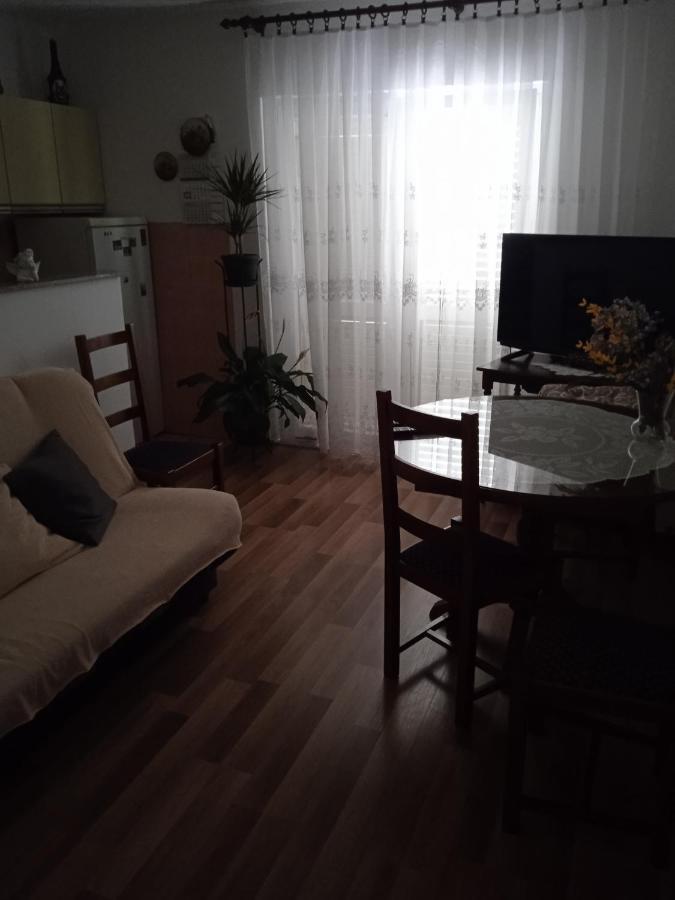 Апартаменты Apartman Toja Сень Экстерьер фото