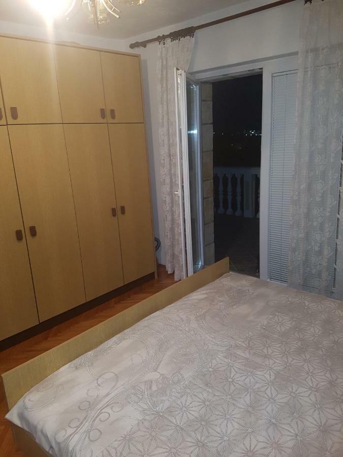 Апартаменты Apartman Toja Сень Экстерьер фото